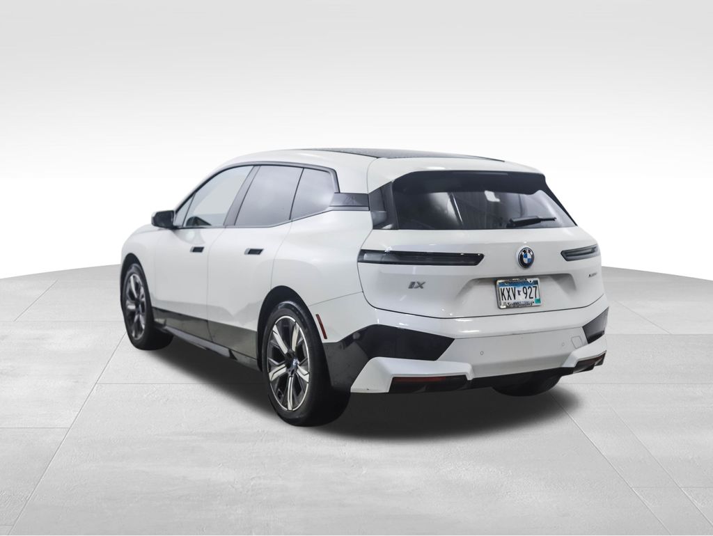 Thumbnail: 2024 BMW iX - 3