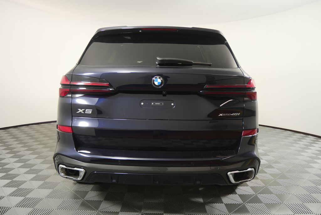 Thumbnail: 2026 BMW X5 - 4