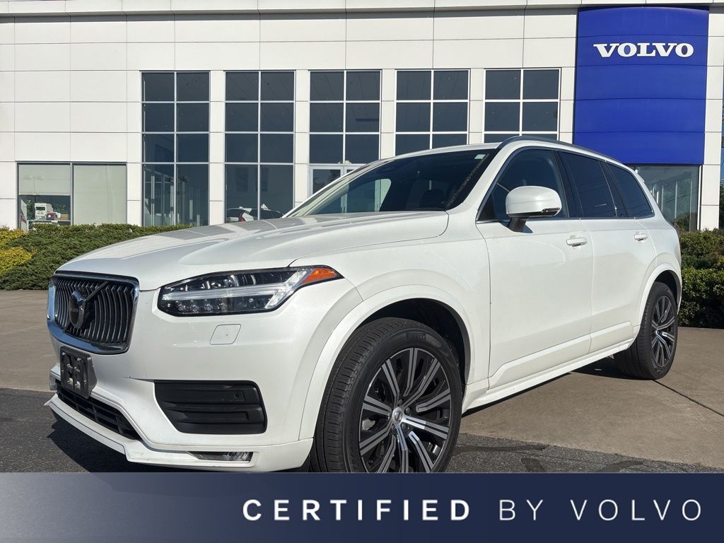 Crystal White Metallic 2023 Volvo XC90 B5 Core AWD SUV / Crossover All-Wheel Drive Automatic