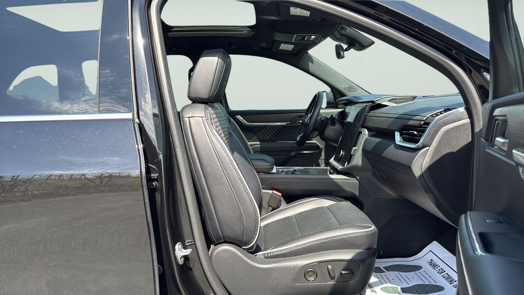 2025 GMC Acadia