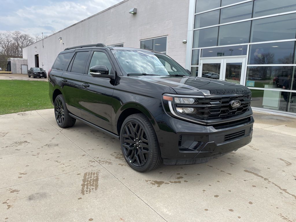 Agate Black Metallic 2026 Ford Expedition Platinum 4WD SUV / Crossover Four-Wheel Drive Automatic