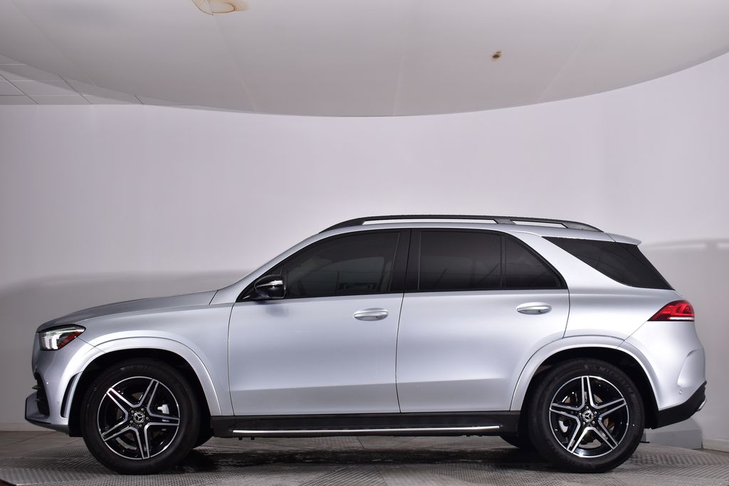 Thumbnail: 2022 Mercedes-Benz GLE - 2