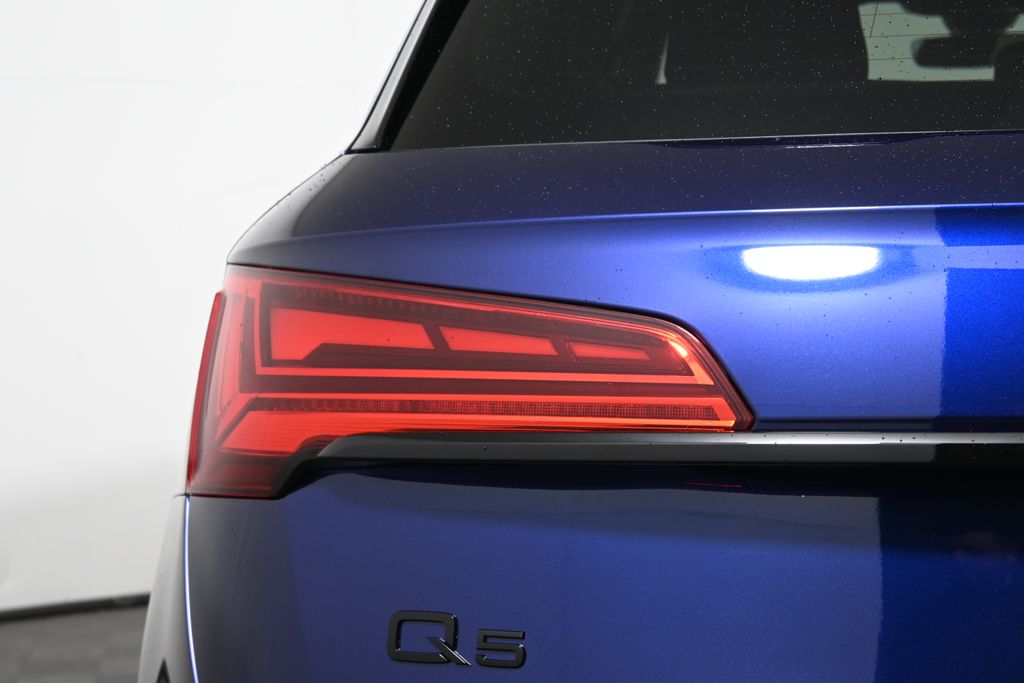 2025 Audi Q5  12