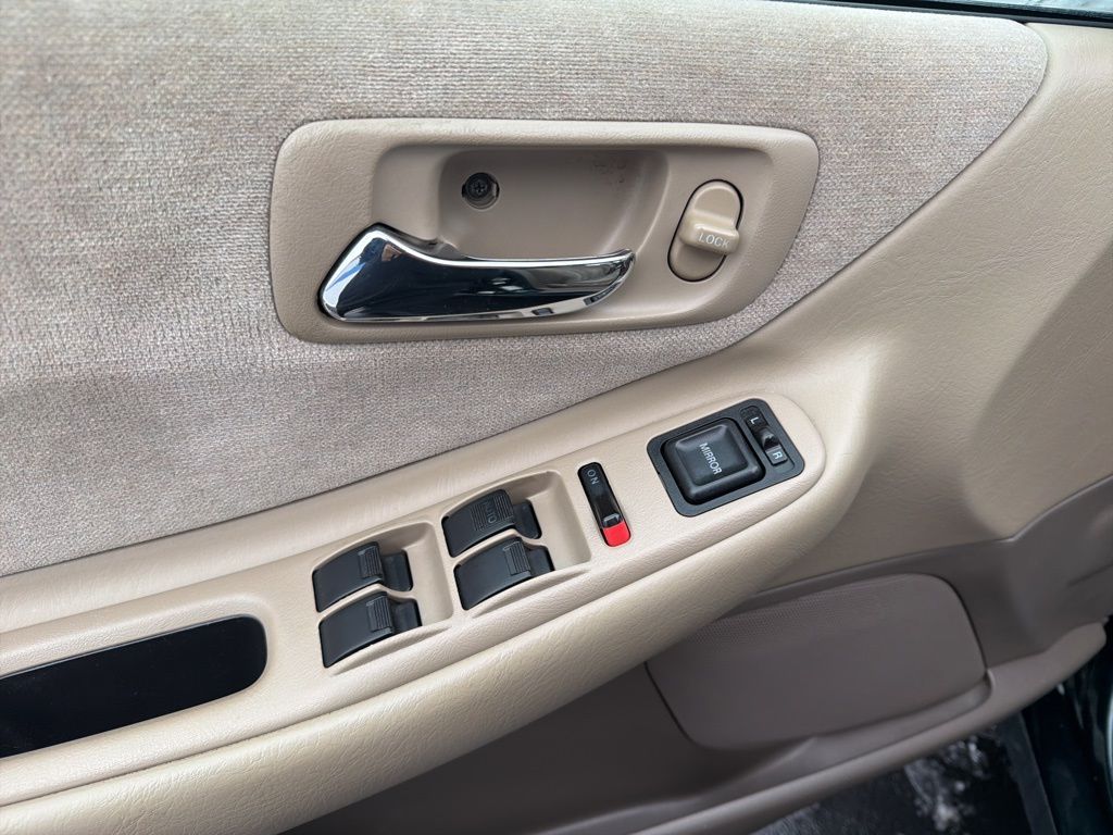 Thumbnail: 2000 Honda Accord - 26