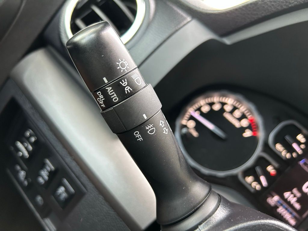 Thumbnail: 2020 Toyota Tundra - 25