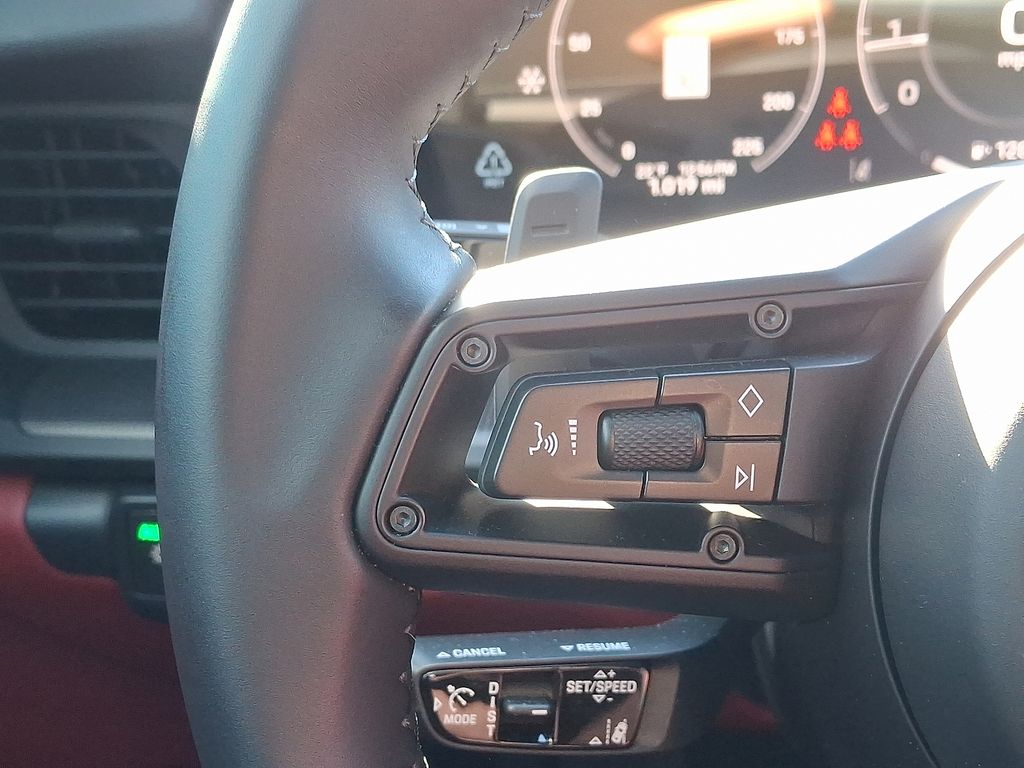 Thumbnail: 2026 Porsche 911 - 22