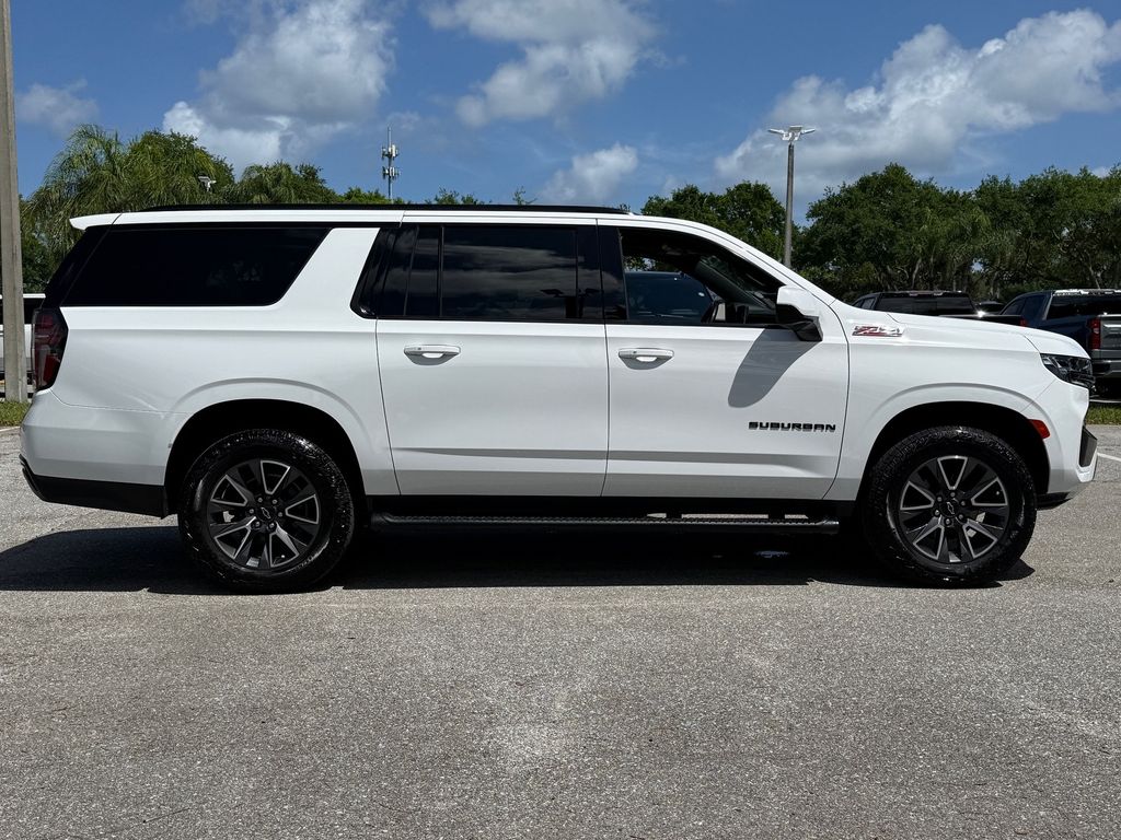 used 2023 Chevrolet Suburban car