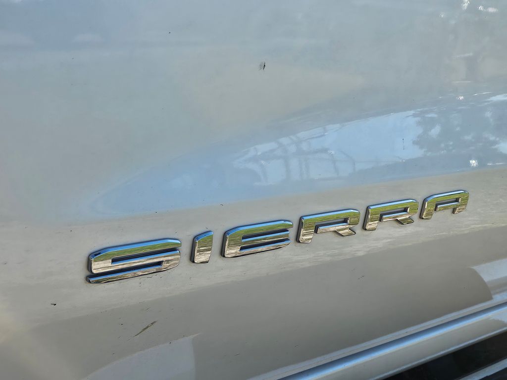 2022 GMC Sierra 1500 SLT White at Bob Mills Chevrolet
