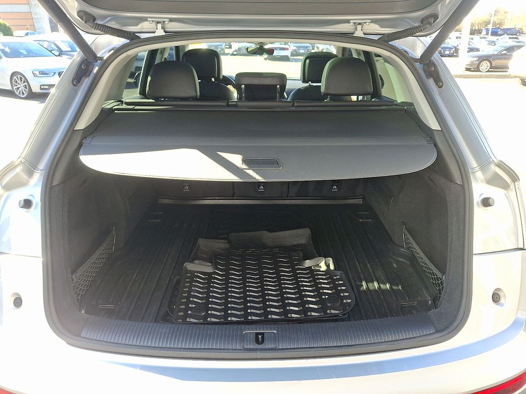 Thumbnail: 2018 Audi Q5 - 28