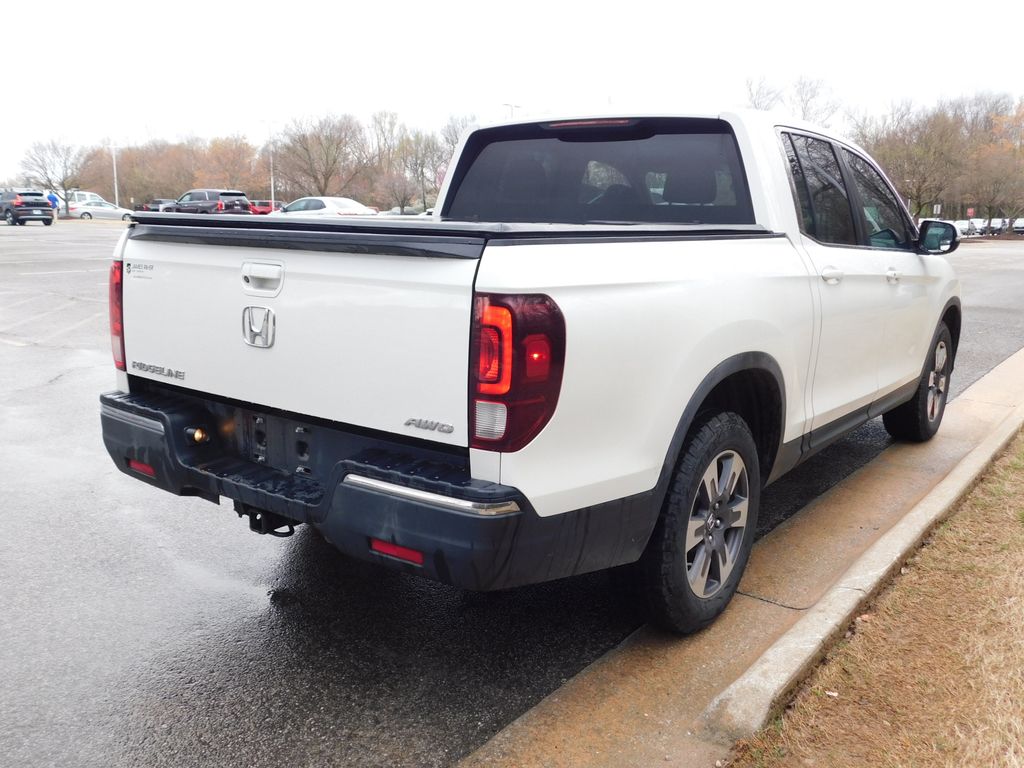 Thumbnail: 2017 Honda Ridgeline - 4