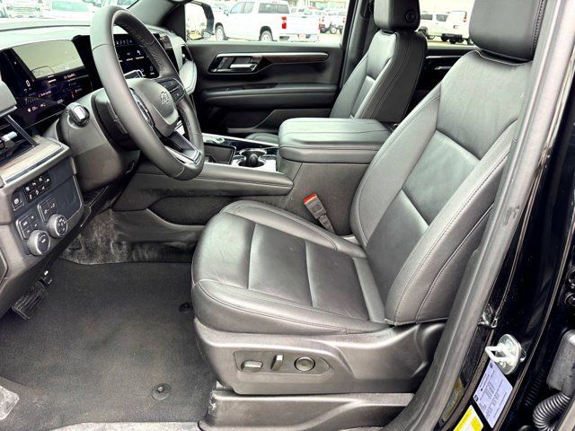 Used Car 2025 Chevrolet Suburban  Z71 For Sale Under $70,000 In Austin, Texas