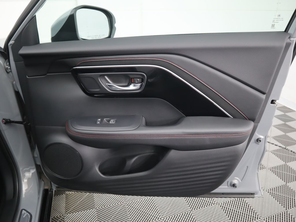 Thumbnail: 2025 Acura ADX - 25