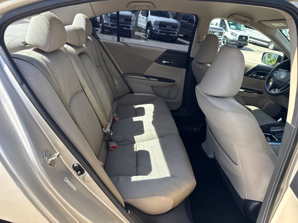 Used 2014 Beige Honda LX image 25