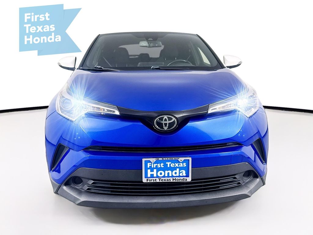 Used Car 2018 Toyota C-hr  Xle For Sale Under $20,000 In Austin, Texas