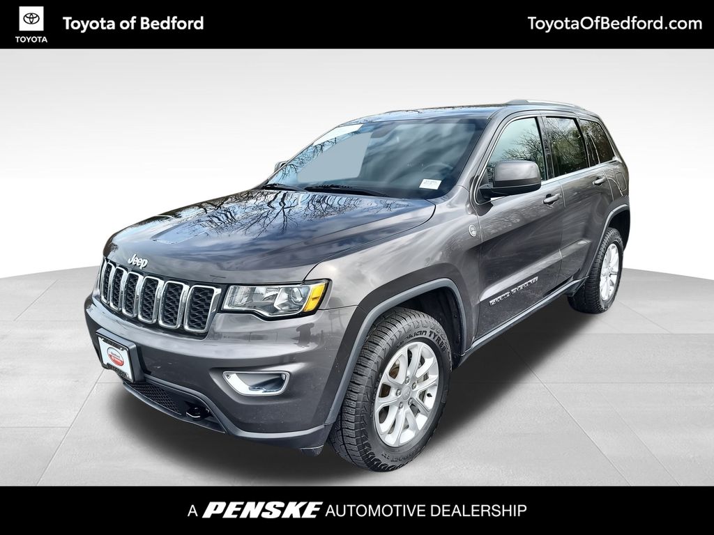 2021 Jeep Grand Cherokee Laredo Hero Image