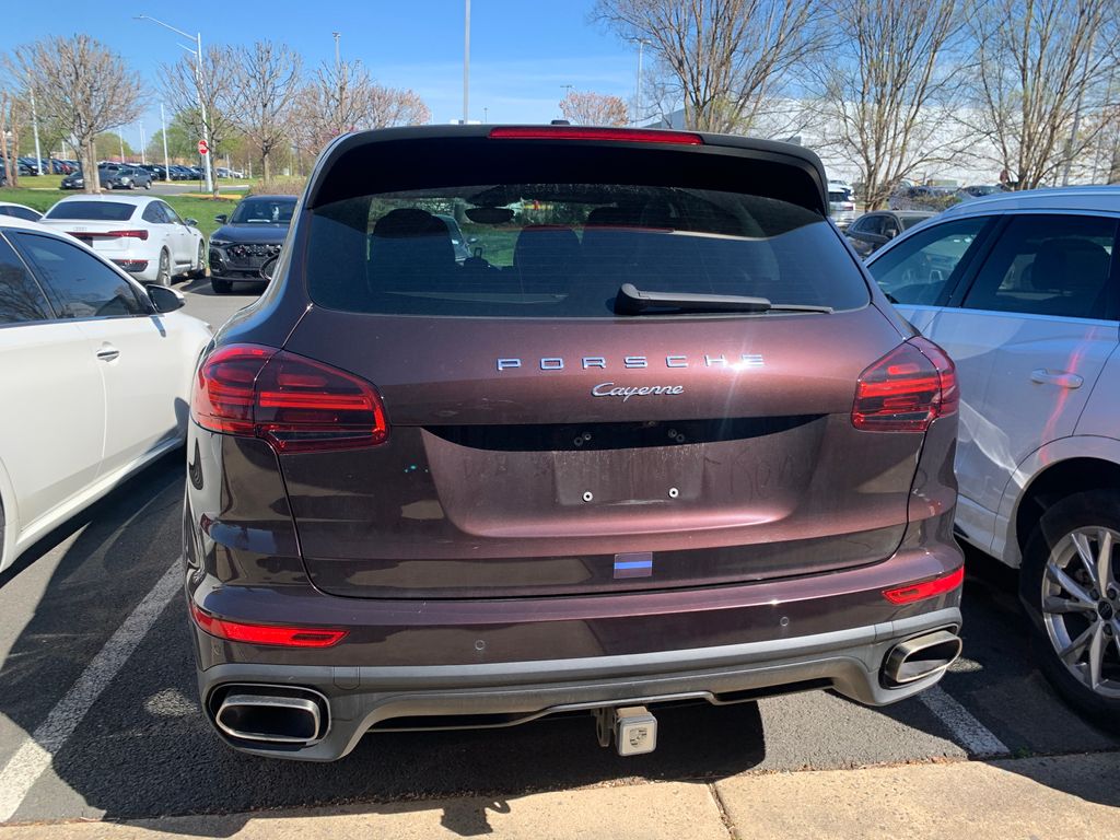 Thumbnail: 2017 Porsche Cayenne - 7