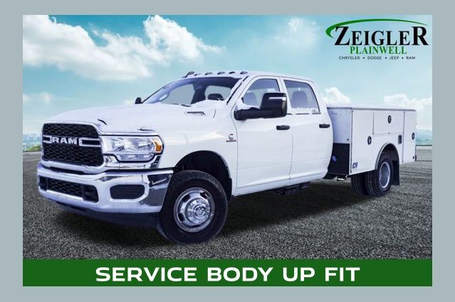 2024 RAM 3500 Chassis Tradesman Crew Cab LB DRW 4WD