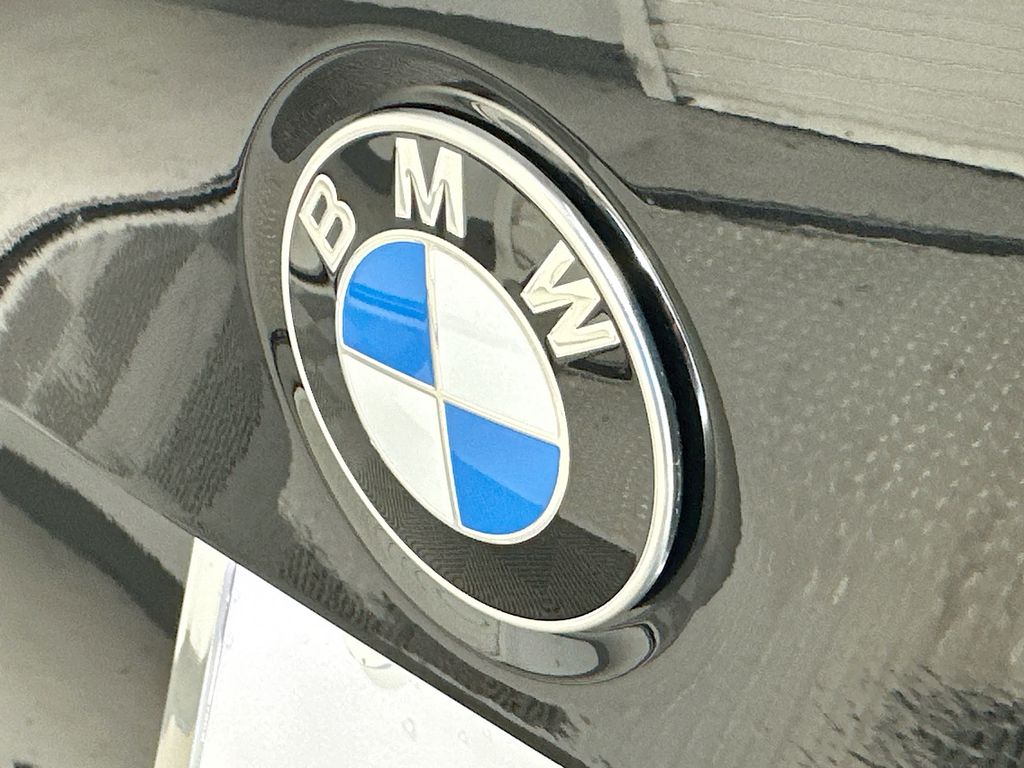 Thumbnail: 2026 BMW 3 Series - 22