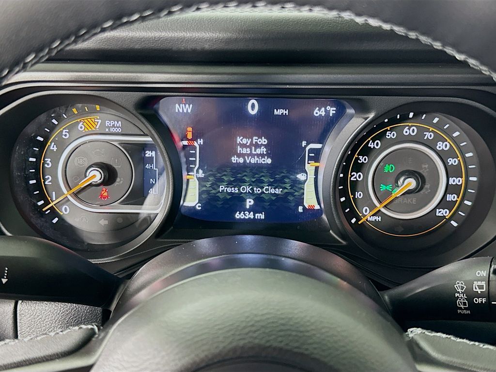 Thumbnail: 2025 Jeep Wrangler - 12