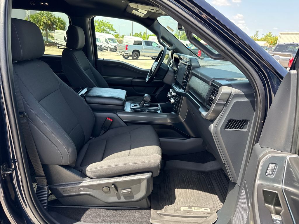 Certified Used 2024 Blue Ford XLT image 28