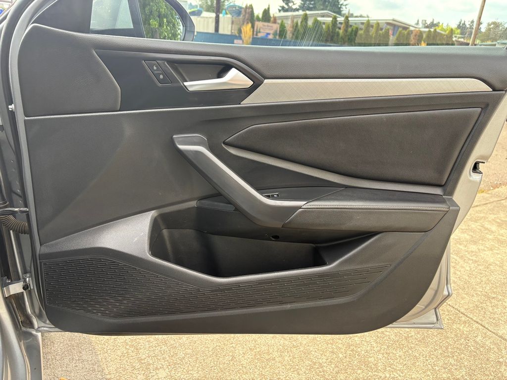 2022 Volkswagen Jetta 1.5T SE
