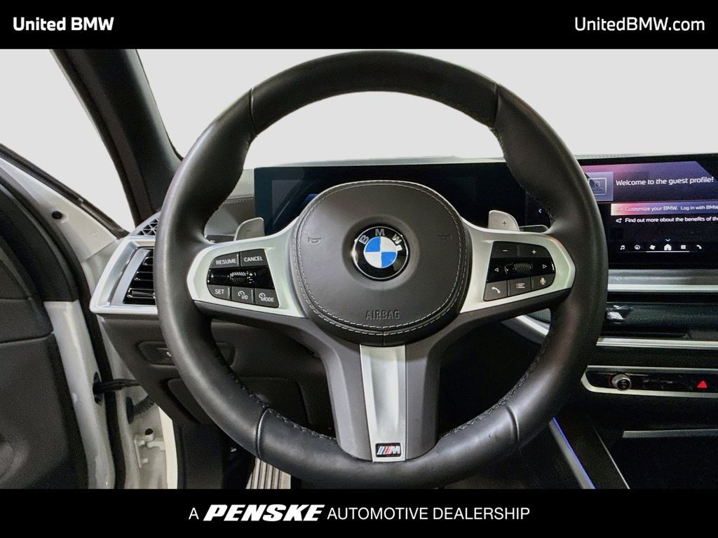 Thumbnail: 2025 BMW X5 - 13
