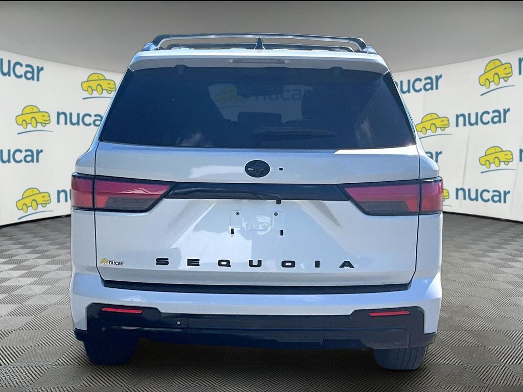 2024 Toyota Sequoia — photo 5