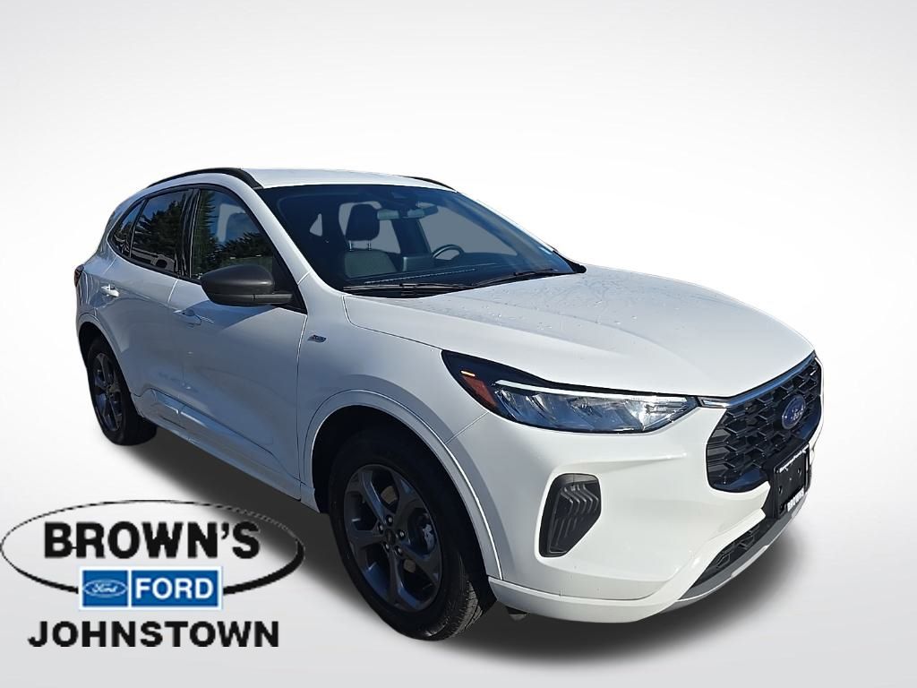 2023 Ford Escape ST-Line - 0