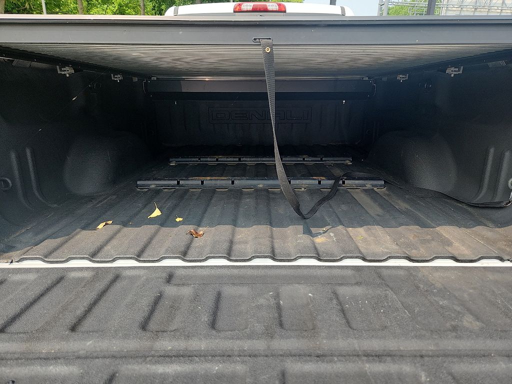 2016 GMC Sierra 2500 Denali 29