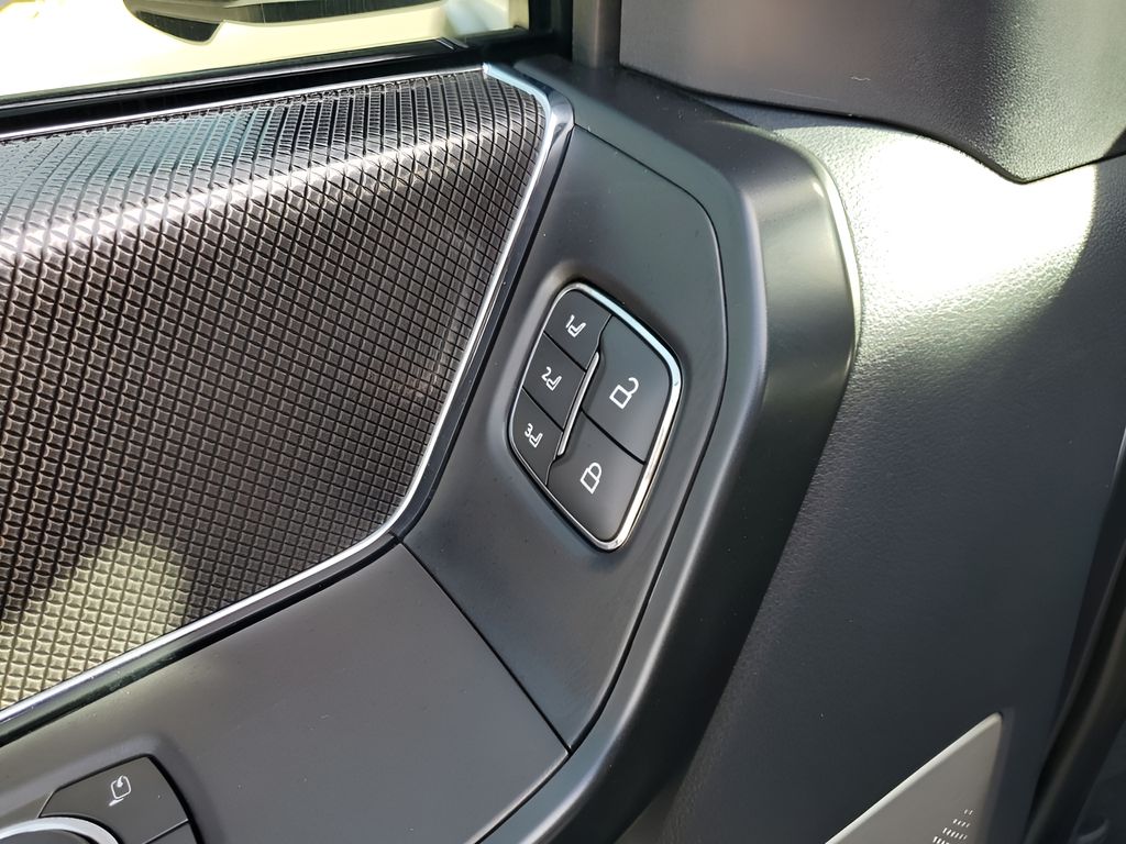 Used Car 2022 Ford F-150  Raptor For Sale Under $70,000 In Austin, Texas