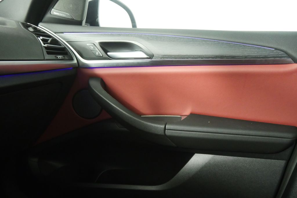 Thumbnail: 2024 BMW X3 - 27