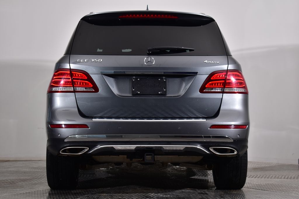 Thumbnail: 2017 Mercedes-Benz GLE - 4