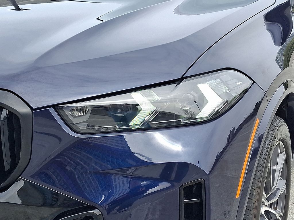 Thumbnail: 2025 BMW X5 - 11