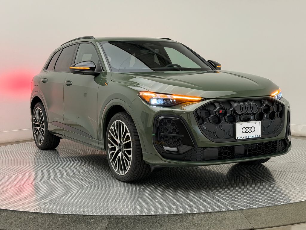 Thumbnail: 2026 Audi SQ5 - 2