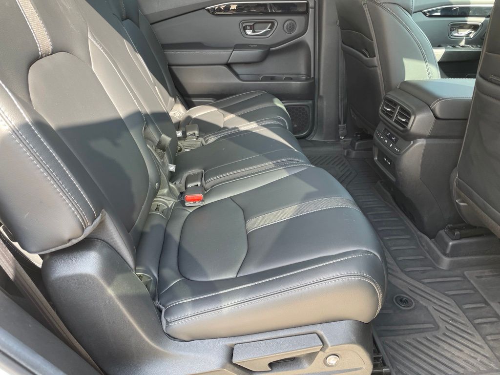 Used Car 2025 Honda Pilot  Ex-l For Sale Under $50,000 In Georgetown, Texas