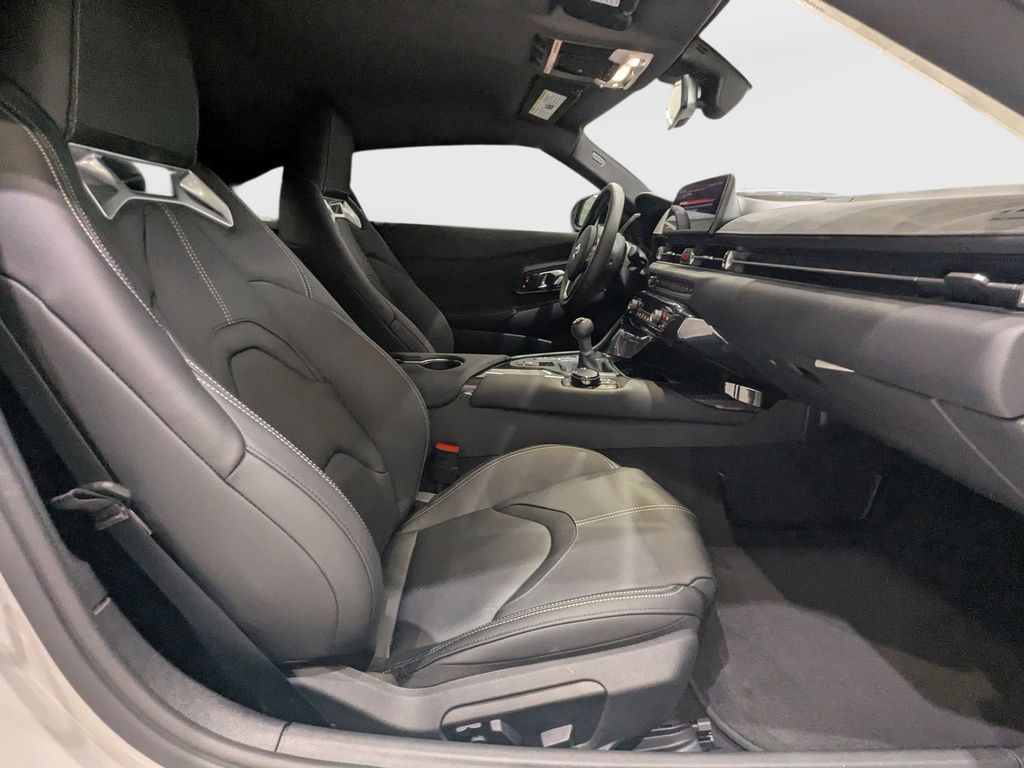2026 Toyota Supra Premium - Photo 23