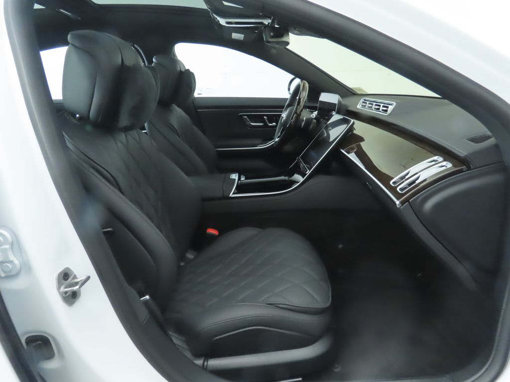 Thumbnail: 2026 Mercedes-Benz S-Class - 22