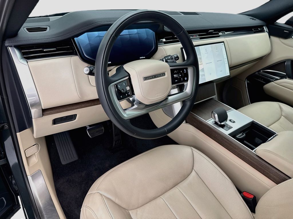 Thumbnail: 2024 Land Rover Range Rover - 9