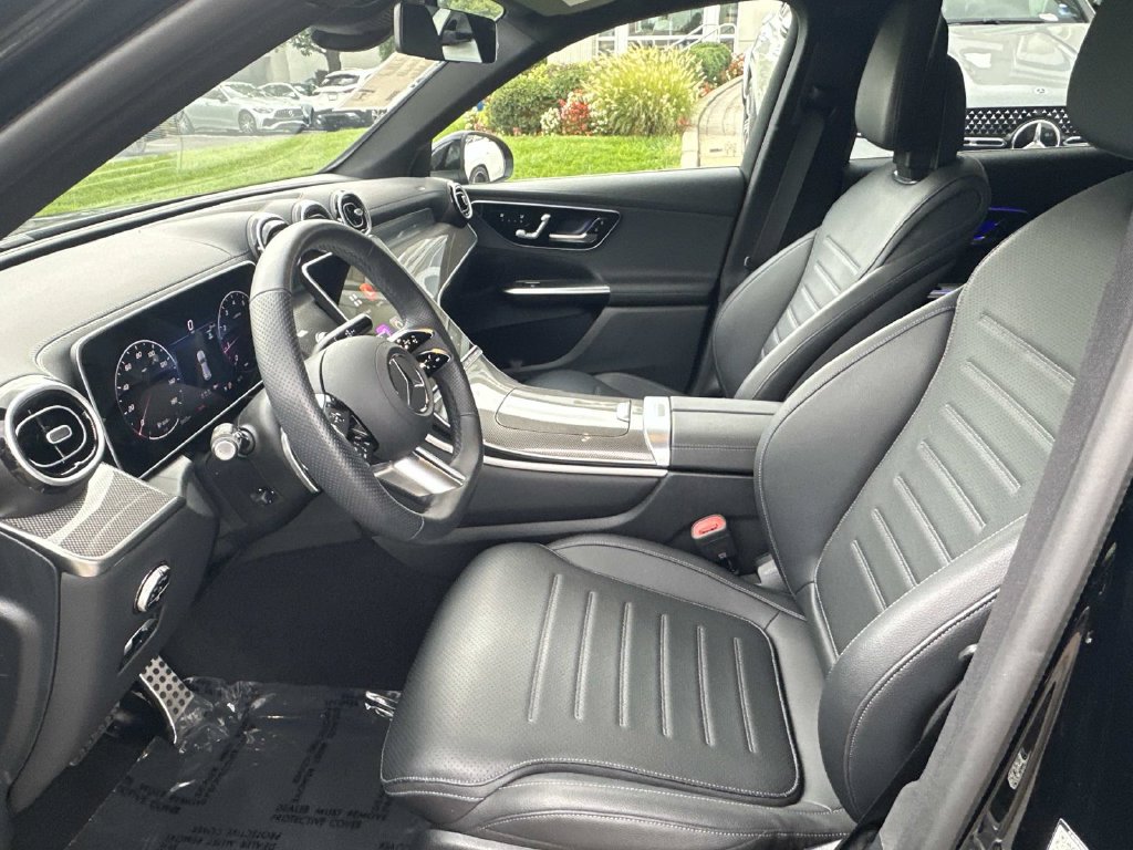 Thumbnail: 2026 Mercedes-Benz GLC - 15