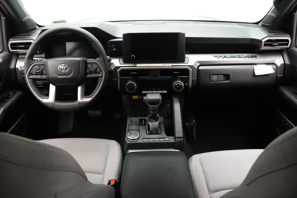 2024 Toyota Tacoma SR5 23