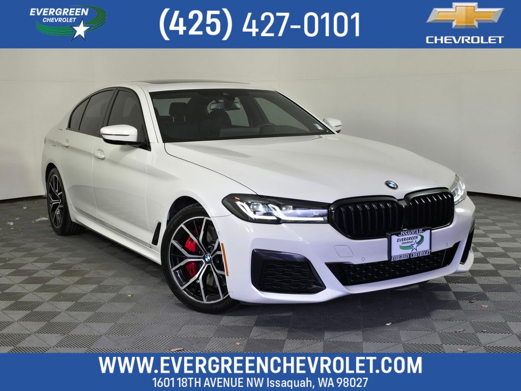 Alpine White 2023 BMW 5 Series Sedan All-Wheel Drive 8-Speed Automatic