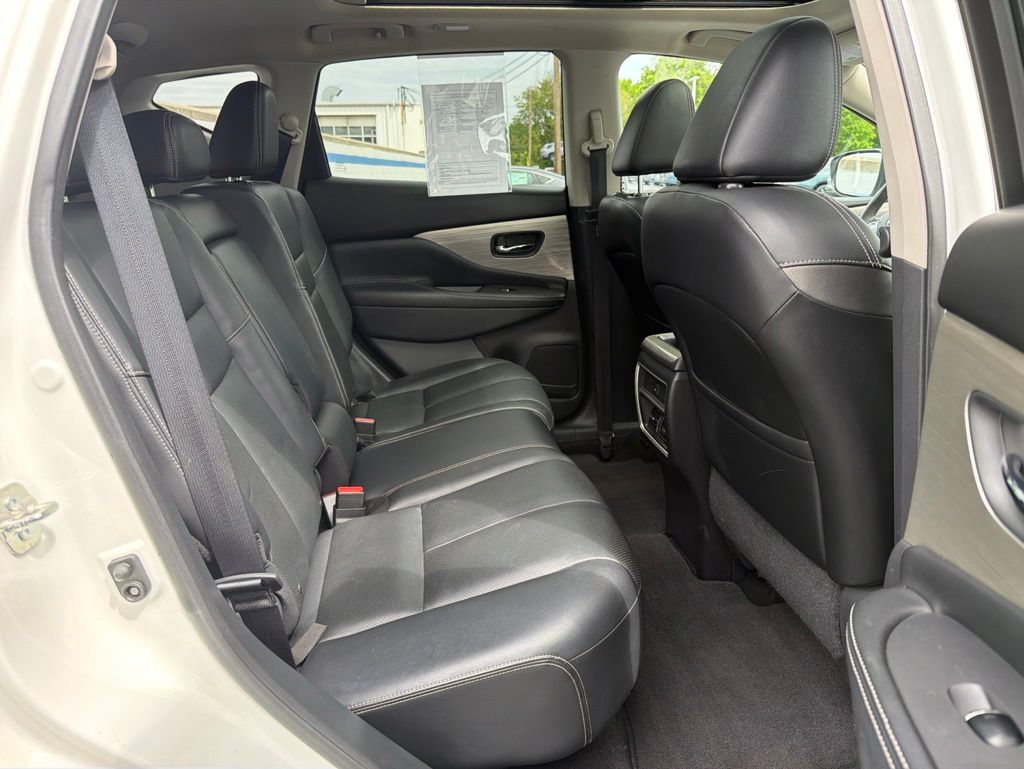 Thumbnail: 2017 Nissan Murano - 23