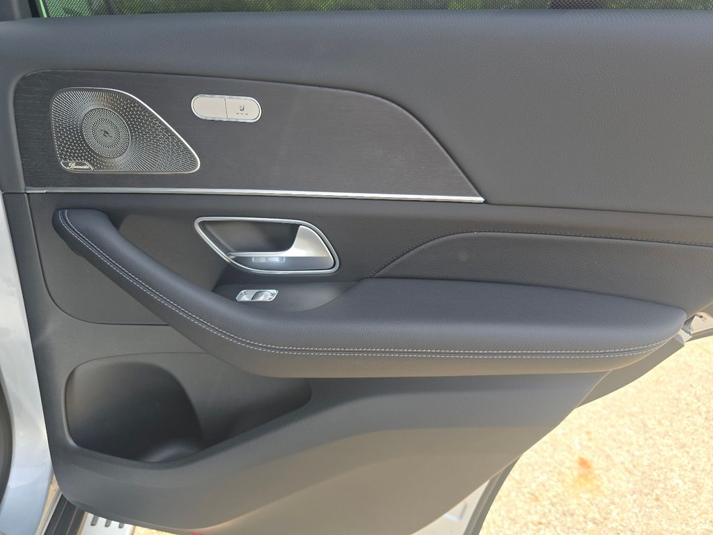 New 2026 Silver Mercedes-Benz GLE 350 image 23