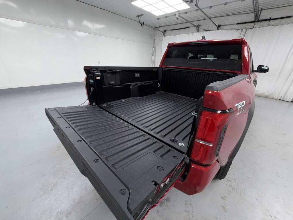 2026 Toyota Tacoma TRD Off Road - Photo 16