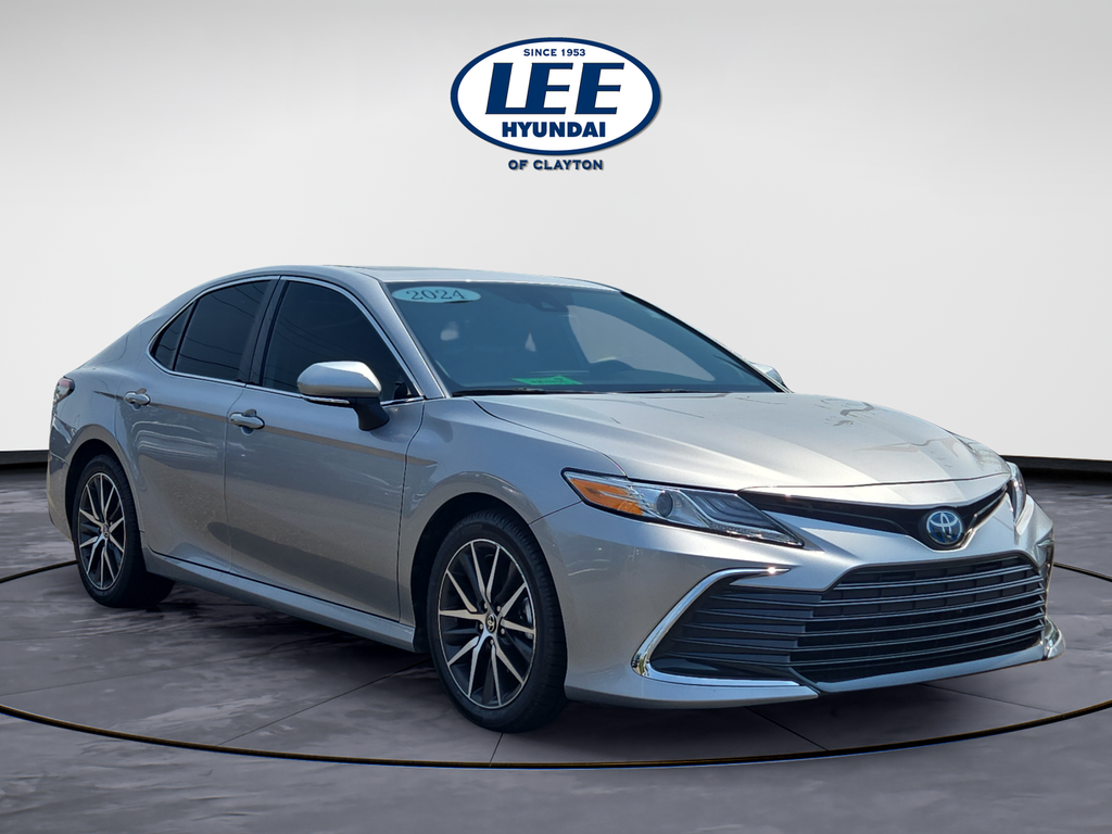 2024 Toyota Camry Hybrid XLE