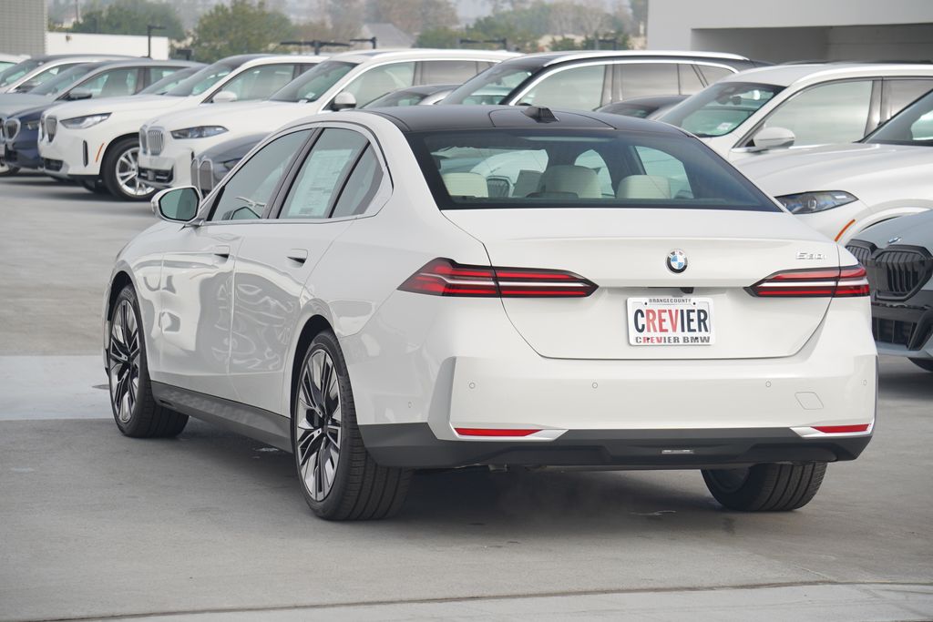 Thumbnail: 2025 BMW 5 Series - 7