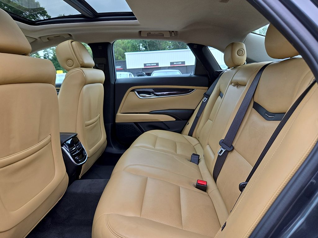 2013 Cadillac XTS