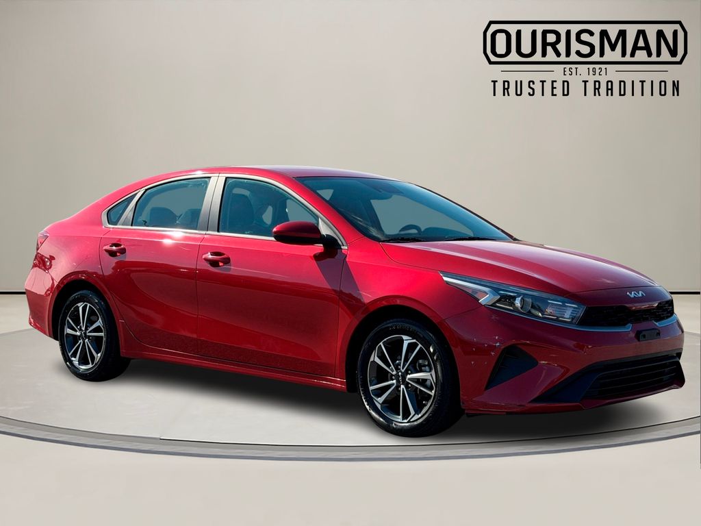 2024 Kia Forte LXS FWD