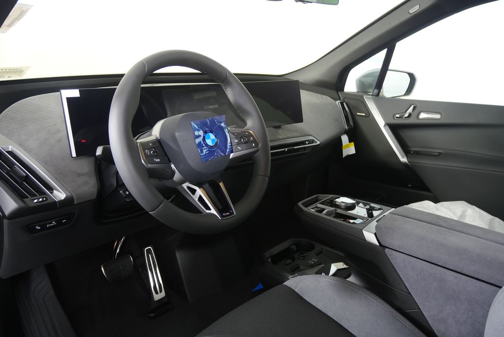 Thumbnail: 2026 BMW iX - 14