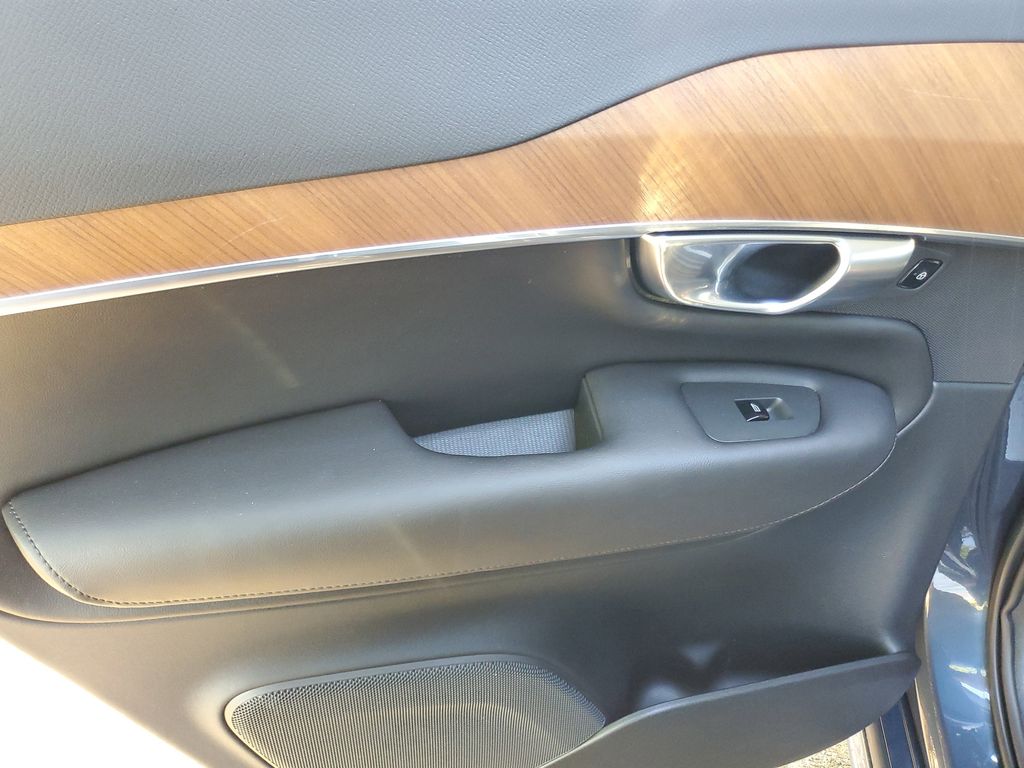 used 2023 Volvo XC90 car, priced at $35,986